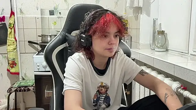Kirin_Lin - Suck on my sweet finger