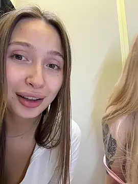 Coconut_milk - 1 girl take off panty+leave in urinal