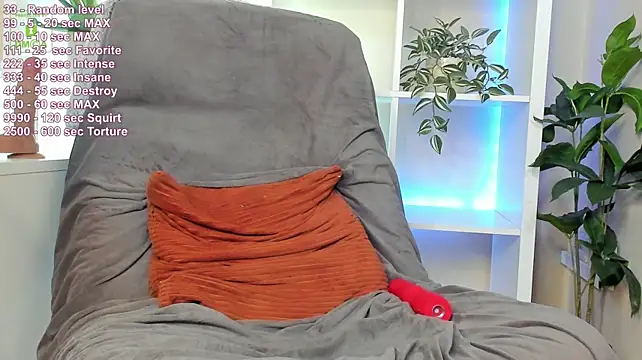 Naomi_Urban - squirt and cum💦 🥵
