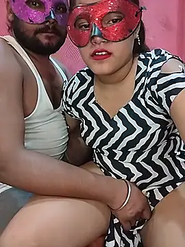 PUNJABICOUPLE09