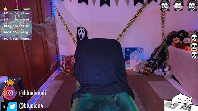 Bluelen - 👻🍬suck dick👻🍬