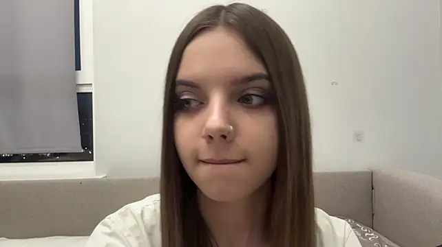 LisaPorse - air kiss