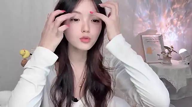 Wenwen8888 - 深秋渐寒 记得添衣 愿你无恙 安好如常 我在想你
