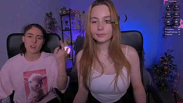 Khloebeauty - flash ass