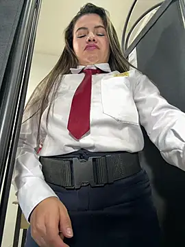 Ariana-07 - 20 Spanks For My Juicy Booty 🍑