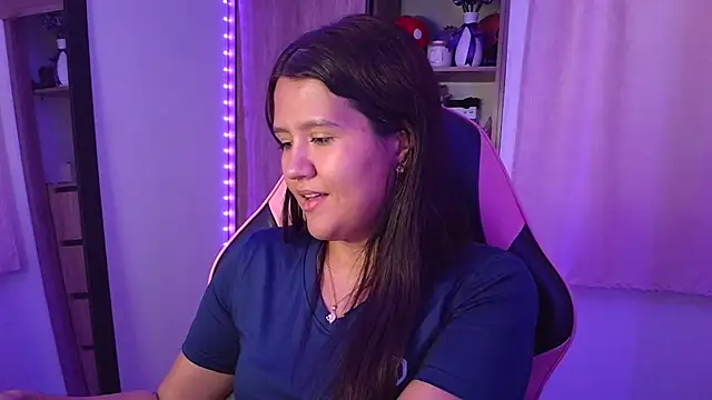 Oliviawatson1 - rub my clit 🥵