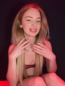 EvieEvans - LAST TIPPER GETS PORN WITH 50 STRANGERS