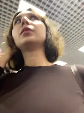 QuitieLia - Teasing pussy