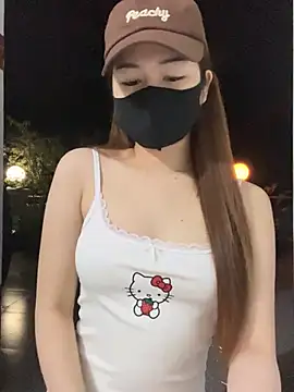 My_Melodyy - Make me cum pussy in public garden 🪴😈