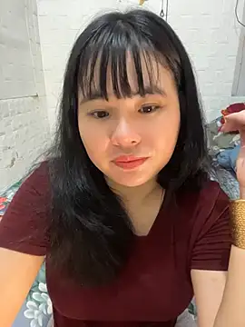 Fishinggirl2k - digging a crab's burrow to get its milk