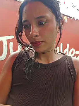Lorena_Mcfly - Domi ON MY CLIT x4min + plug anal 🌸
