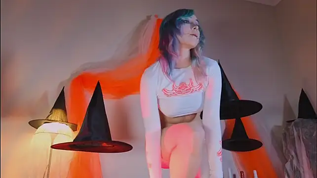 StacyVex - MASSAGE TITS WITH CREAM