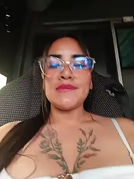 MAYE__13 - The driver touches my breasts 😈🥵🥵