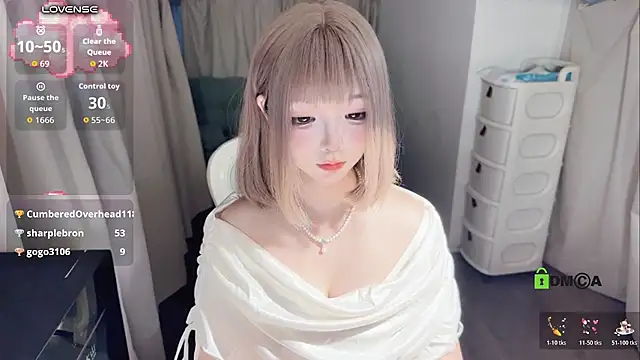 -sanhuamao- - 想和你养个狗狗 去楼下走走（换性感衣服）