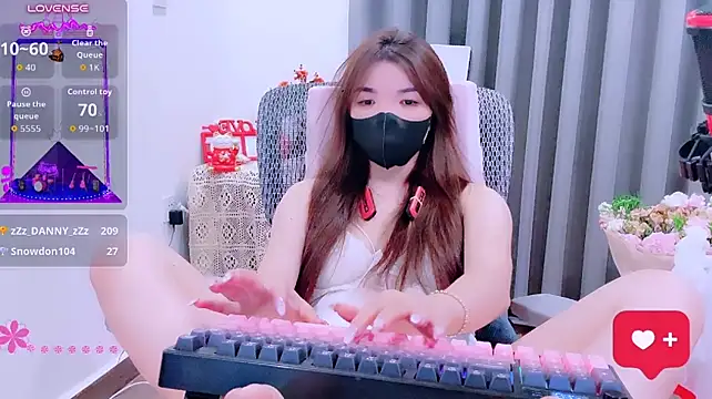 Bun-Chuche - spank ass x100