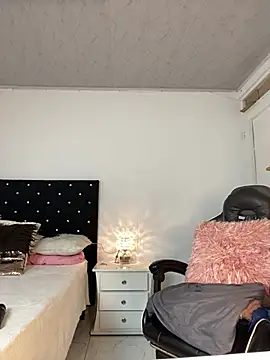 ValerieBlakee - panties to the side while you rub your p
