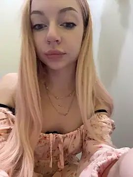 Melissa_grr - Slap my WET PUSSY! x5 times!