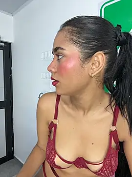 Spa-Girls - INTENSE FINGERING IN MY PUSSY