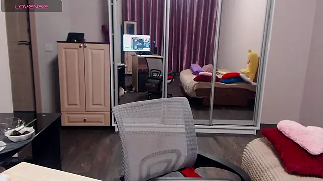 Celine_Faer1 - 👀Flash body👀