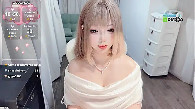 -sanhuamao- - 想和你养个狗狗 去楼下走走（换性感衣服）