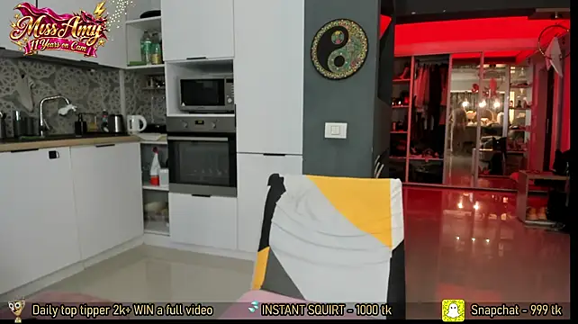 AmySuperHeroes - :fire: SQUIRT show loading...