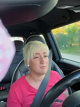 Bigboobiegirl90 - Heißes Bild