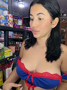 Celeste_rousse01 - topless in the store
