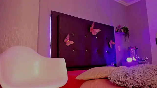 Emma_lye - 🍑twerk + red ass 🔥🍑