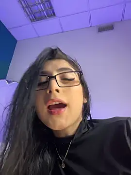 BadLilAngelXXX - SQUIRT ON YOUR FACEE 💦💦