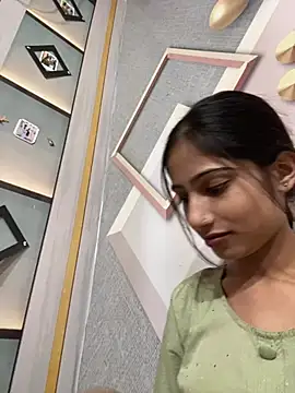 Neetuuuuu11 - Show My Face With Nude