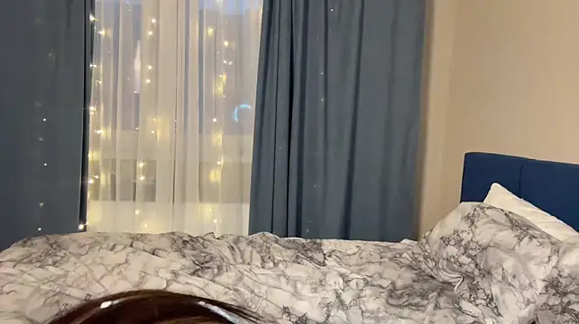 MimiKitty - Flash boobs 🍒✨