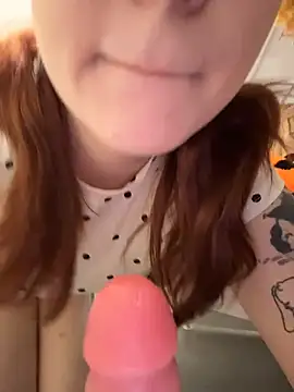 Freaky__Nikki - grind dildo on my pussy in doggy pose🔥