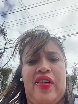 Mila_Rysky1 - Take off your panties on the road.
