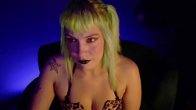 BlairVixen - rub clitty