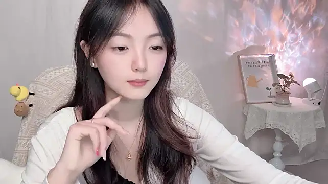 Wenwen8888 - 深秋渐寒 记得添衣 愿你无恙 安好如常 我在想你