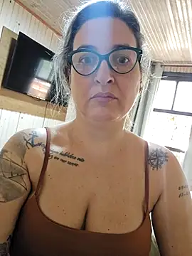 BellaFortuneGaucha - Creme no corpo