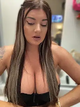 JessycaFlame - Last tip 3 squirt vids 😈💦💦