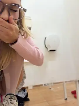 Nicoleevien - BBC rub Pussy/ head inside🥵LT=Video🎁