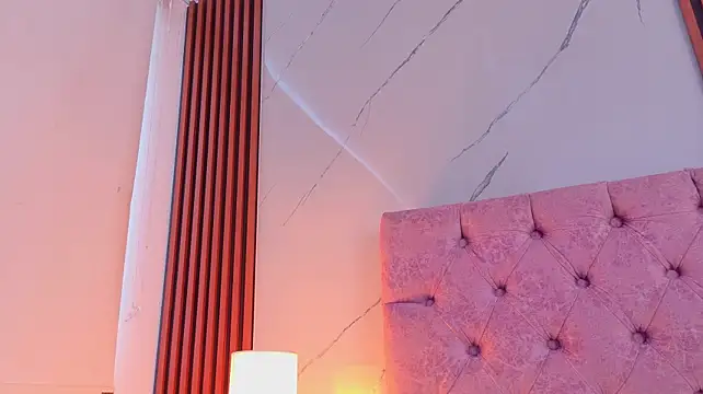 Julianaa_Castro_ - Plug anal and control lush