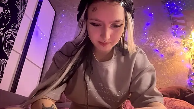 SharikaBabecki - Sensual breast massage