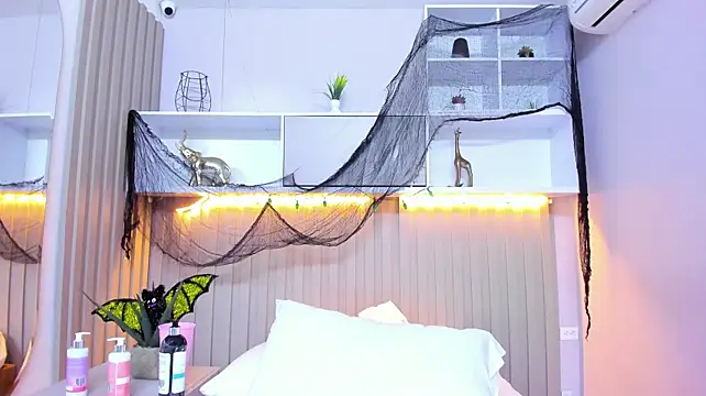 NatalyWilliams - 🍑🔥Tsunami squirt🍑🔥