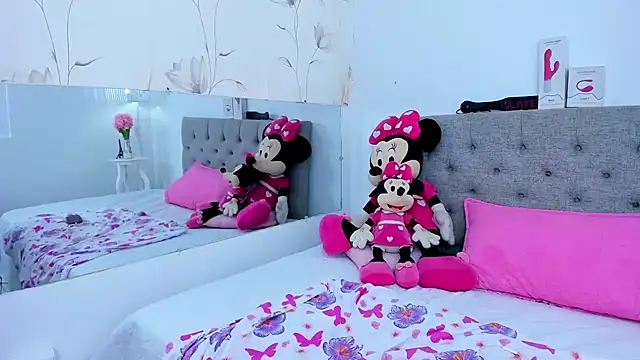 Milf_bigass_ - control my toys x 5 min🥵 💦🍑
