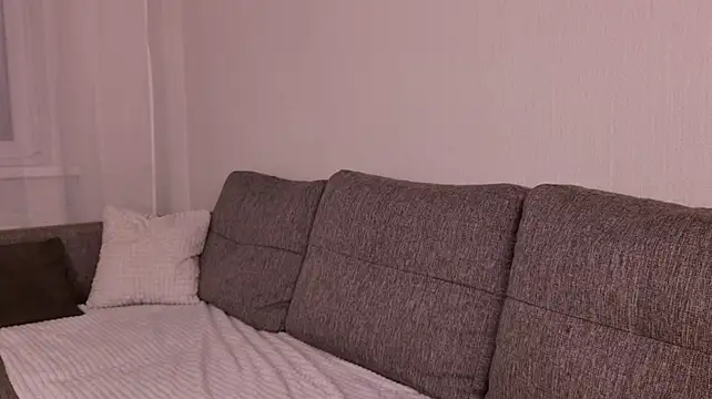 AmyLouWood - Caress my pussy laying down