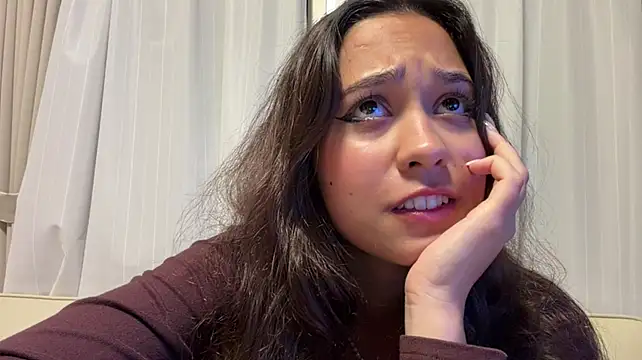 ReynaMccarron - hot show my panties straps