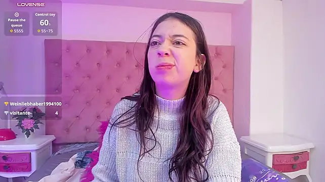 Abrilcollins09 - CONTROL MY TOY X 7MIN