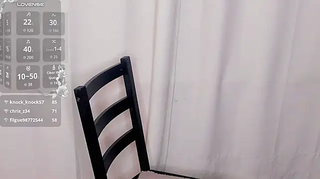 KiaConfrey - foot fetish show