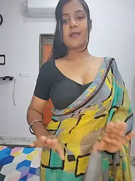 Miss-Riyasingh - Susu show