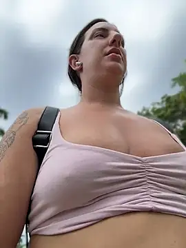 Sweetsirenn - neighborhood walk in slutty outfit