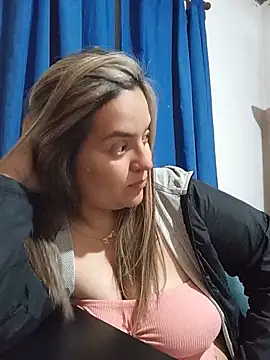 Wiyimari2 - Show pussy