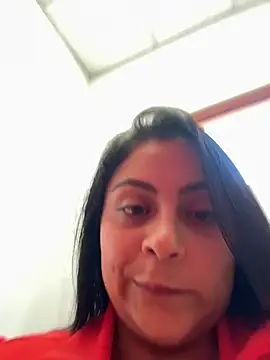 Angie_e - 😒👿😮Naked in supermarket +finger pussy